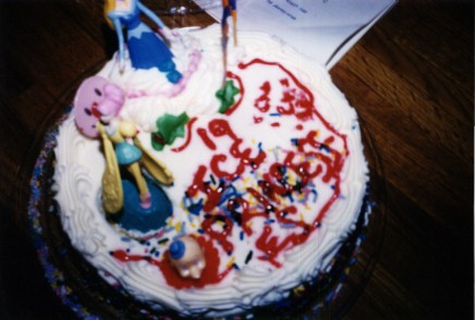 cake.jpg (38698 bytes)